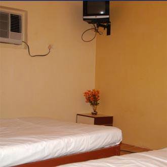 Hotel Paradise, Mumbai 3